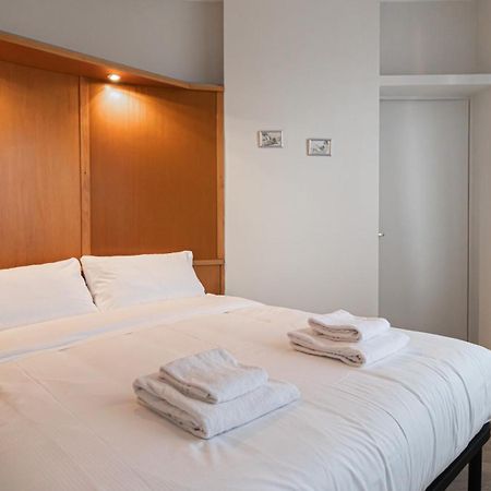 Italianway-Gian Galeazzo Apartment Milan Bagian luar foto